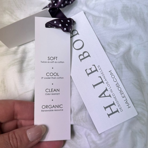 Hale Bob Green Mid-Length Robe - Size M NWT - Picture 11 of 13